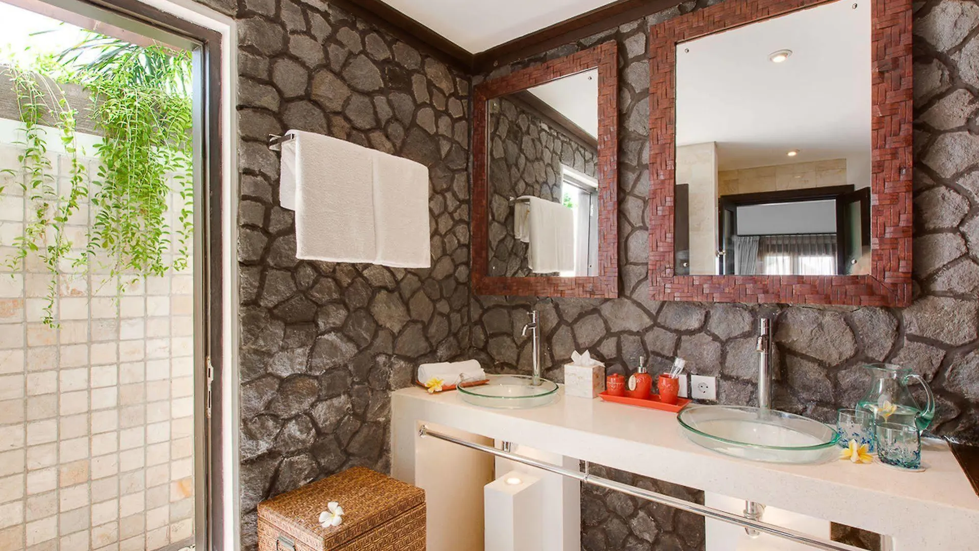 Benoa Bay Villas By Premier Hospitality Asia Nusa Dua  Indonesia
